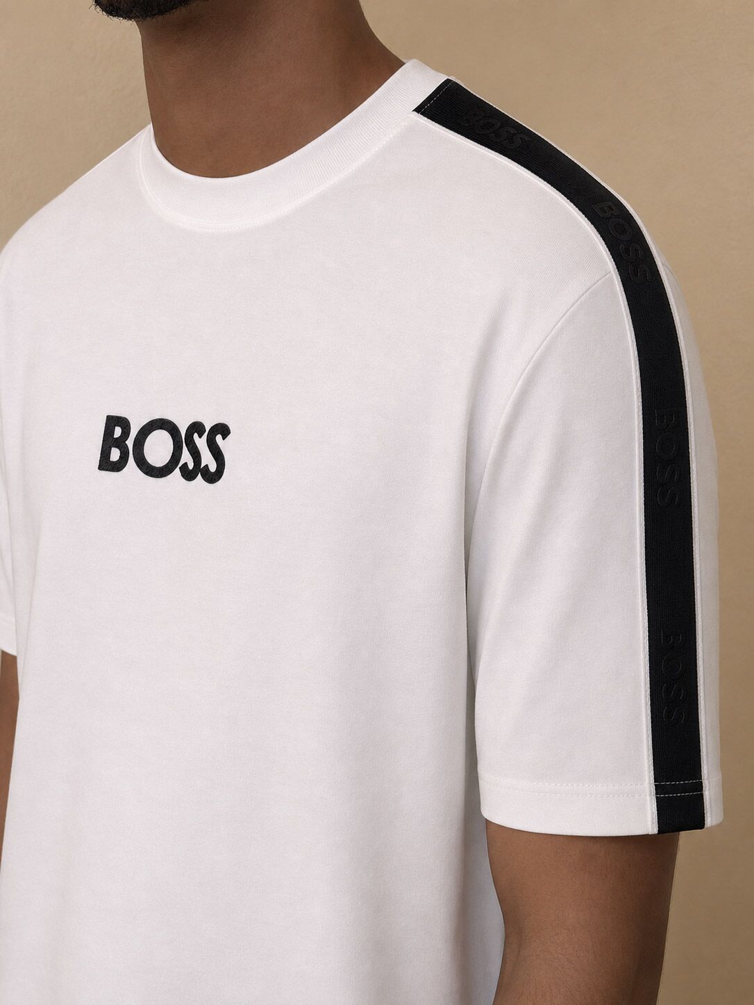 BOSS (Over Size T-Shirt) - Image 1