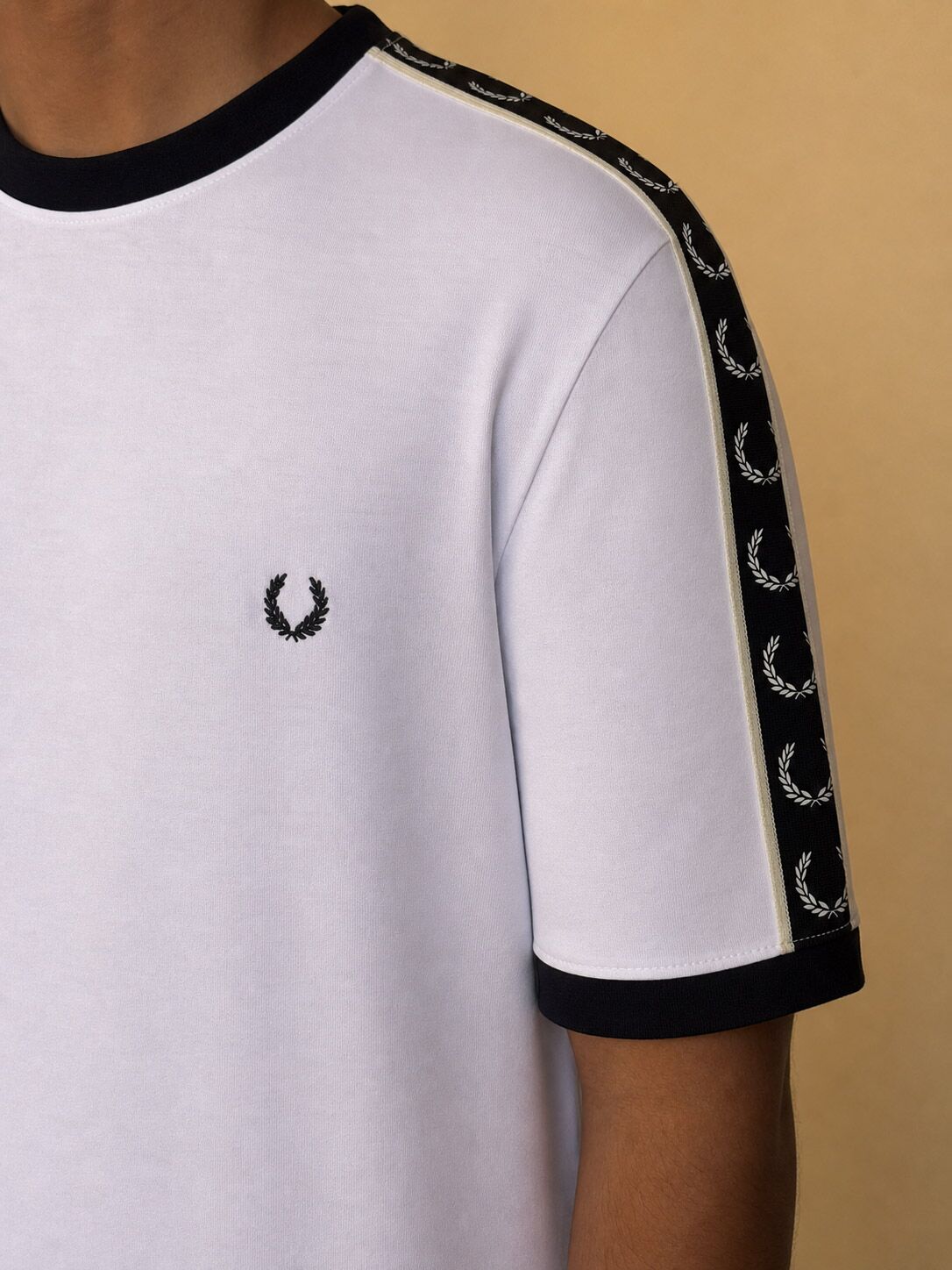 Ferd-Perry-1 Fred Perry v2 (Regular Fit) - Image 1